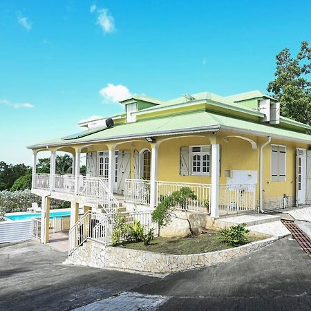 Villa D Ennry Pointe-Noire Bagian luar foto