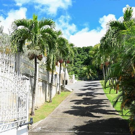 Villa D Ennry Pointe-Noire Bagian luar foto