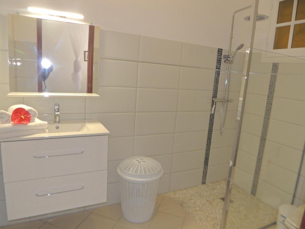 Villa D Ennry Pointe-Noire Bagian luar foto