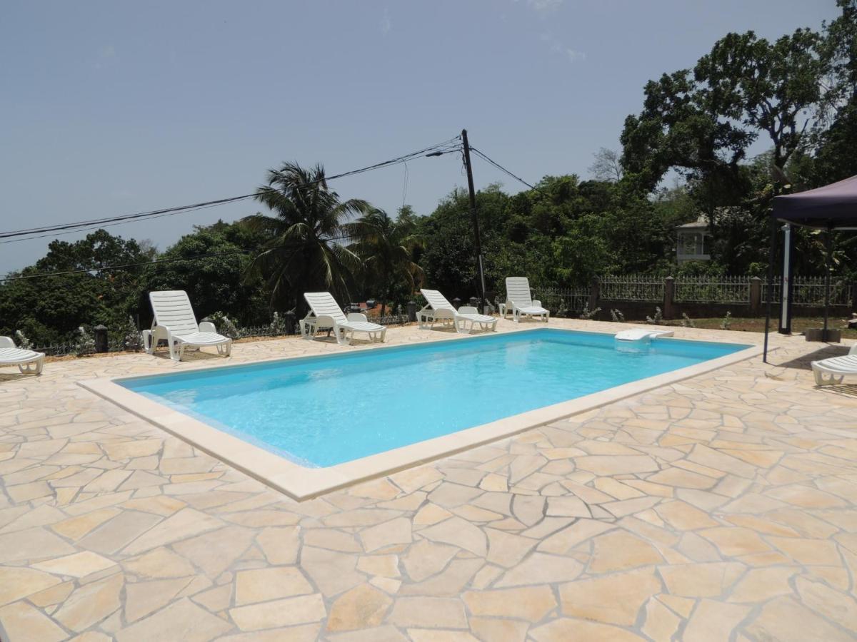 Villa D Ennry Pointe-Noire Bagian luar foto